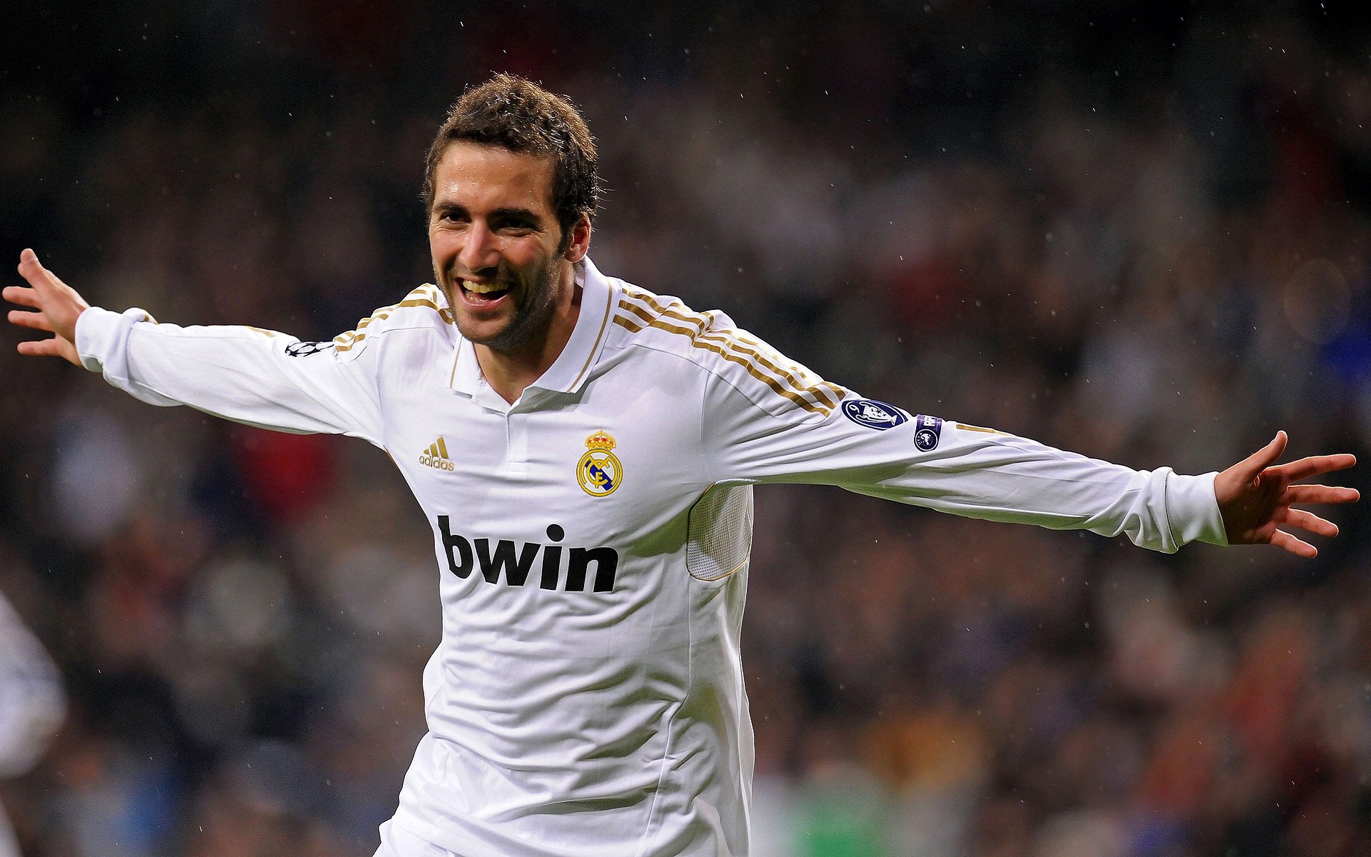 AYX SPORTS-_家庭健身日：锻炼与娱乐的完美结合_，家庭健身娱乐室